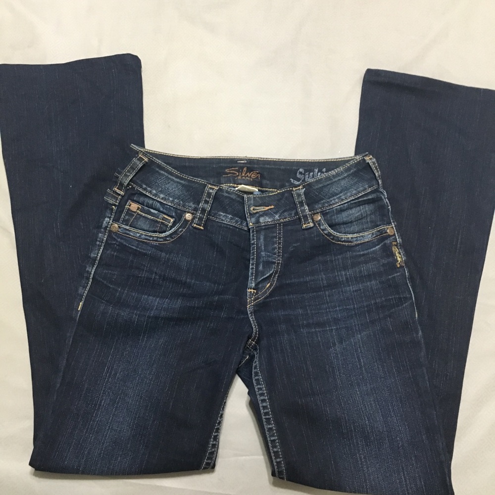 Silver Jeans Suki 27/34 dark wash jeans